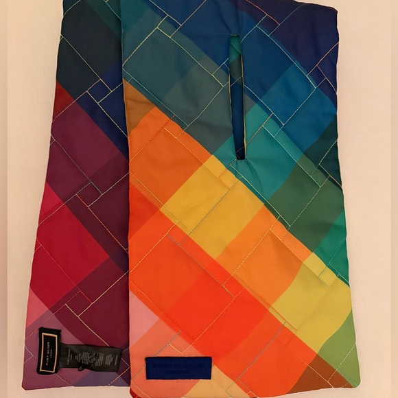 Kurt Geiger Scarf - Picture 2 of 7